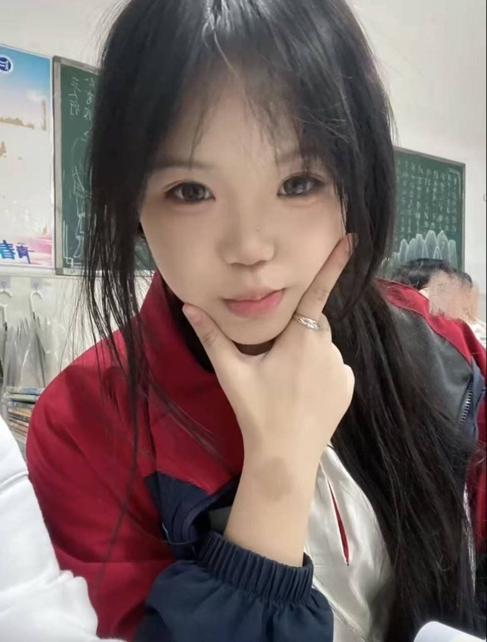 腿长 可爱 性格好 懂事 听话