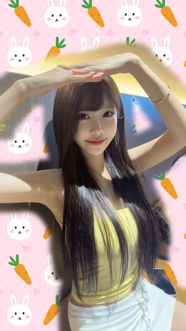 甜御 性格好,开朗,温柔温婉 淡颜系 身材好 听话 情绪价值满满嘟
