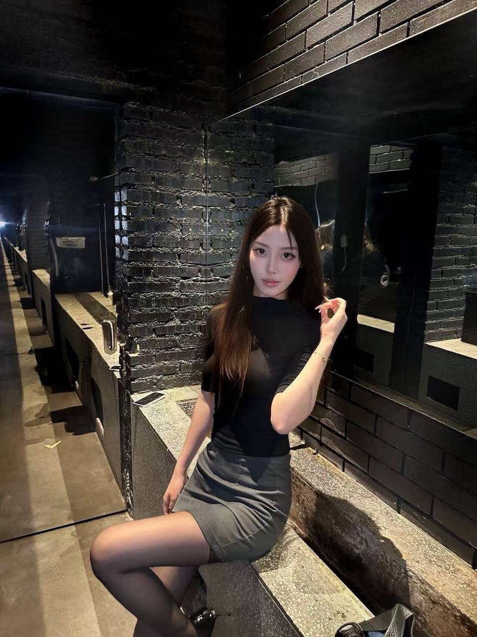 骚 紧 水多 可k9 玩的花 接受度高 sm全面 可深喉 可口爆 可内设😘