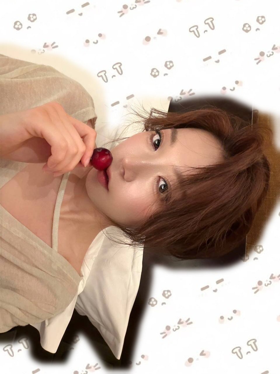皮肤好声音好听性格好舌头长水多配合度高